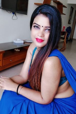 Manshi experience call girl in Kolkata